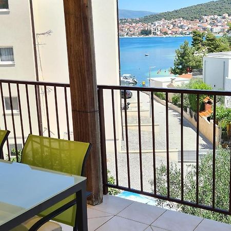 Apartman Varga トロギール エクステリア 写真